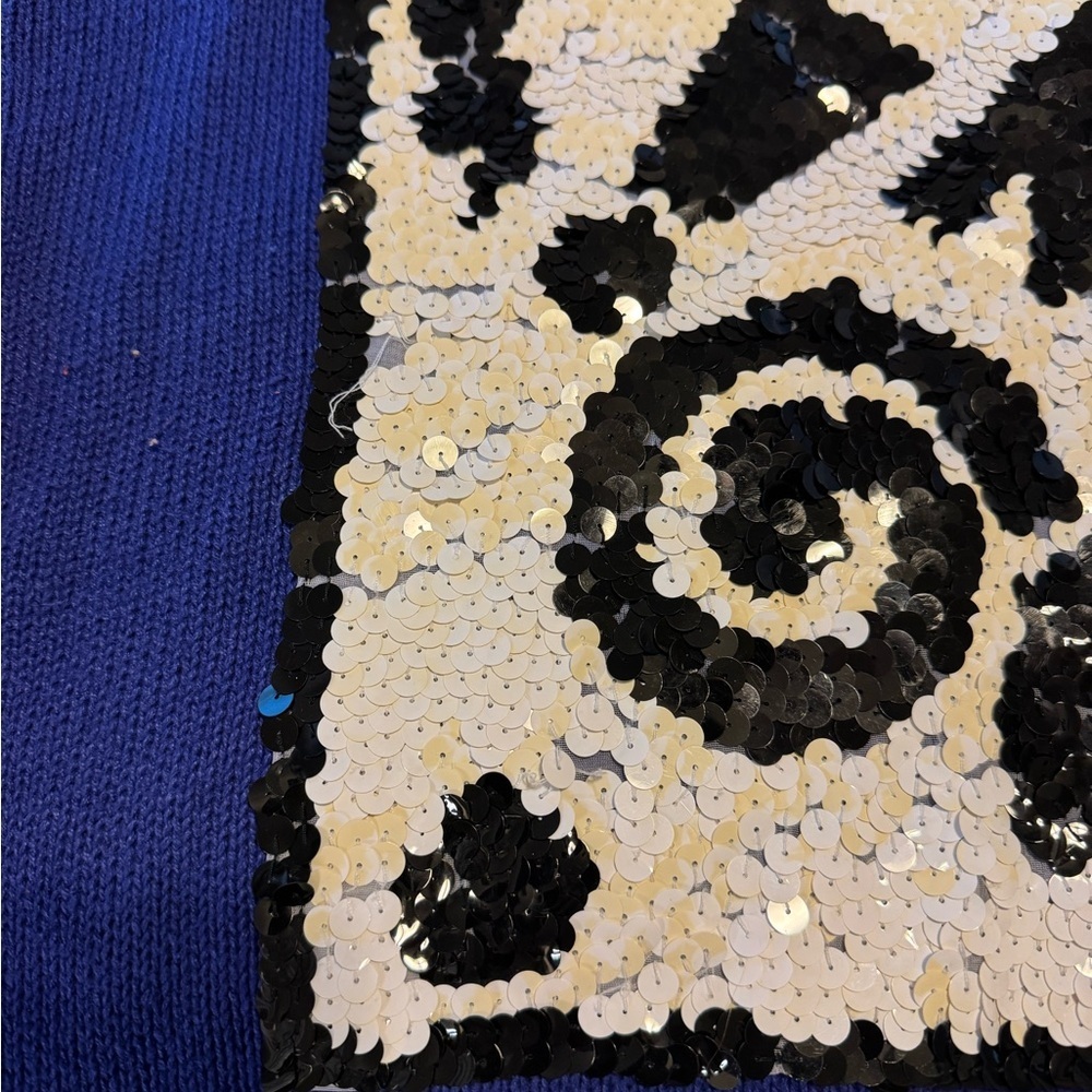 Colorful Graphic Sequin Sweater - Picture 7 of 9
